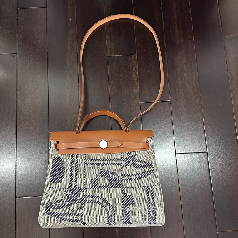 Hermes Herbag!!!!! - Picture 3 of 6